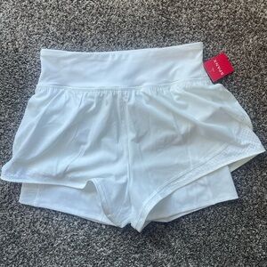 SPANX White Get Moving Shorts, Medium, NWT
